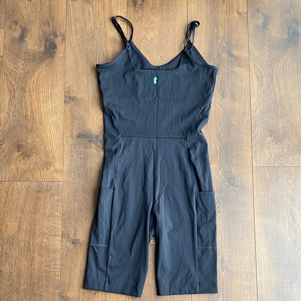 Cotopaxi Muevo Bodysuit Black Women’s Size Small Activewear One Piece - Picture 6 of 7